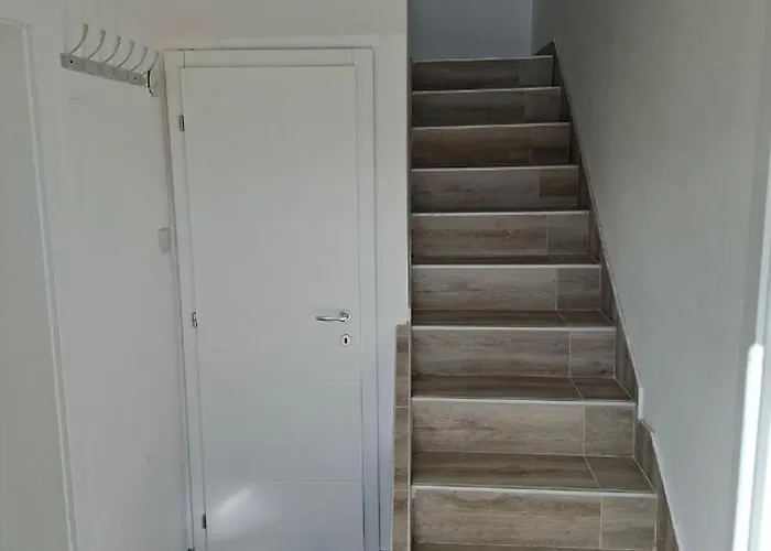 Bazen Jelasnica Privatna Soba Sa Kupatilom * Nis