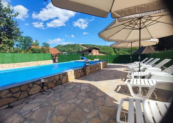 Apartment Bazen Jelasnica Privatna Soba Sa Kupatilom